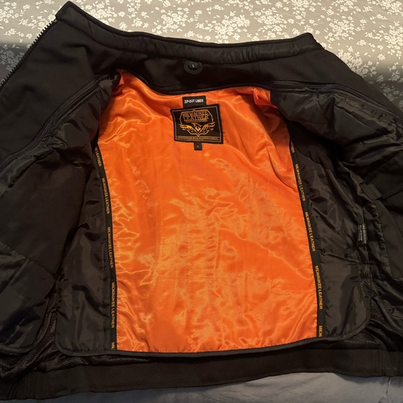 Women’s Riding Jacket - Picture 5 of 9